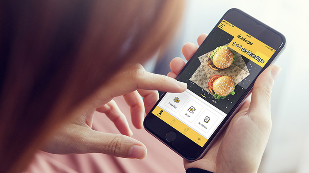 How Mobile Apps Help to Improve Customer Engagement