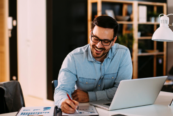 7 Advantages Of Running An Online Business